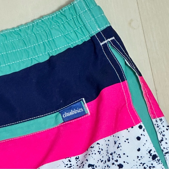 CHUBBIES The Aquatic Libations Trunks Size 2X Large 5.5” Summer colorful striped - Picture 10 of 12